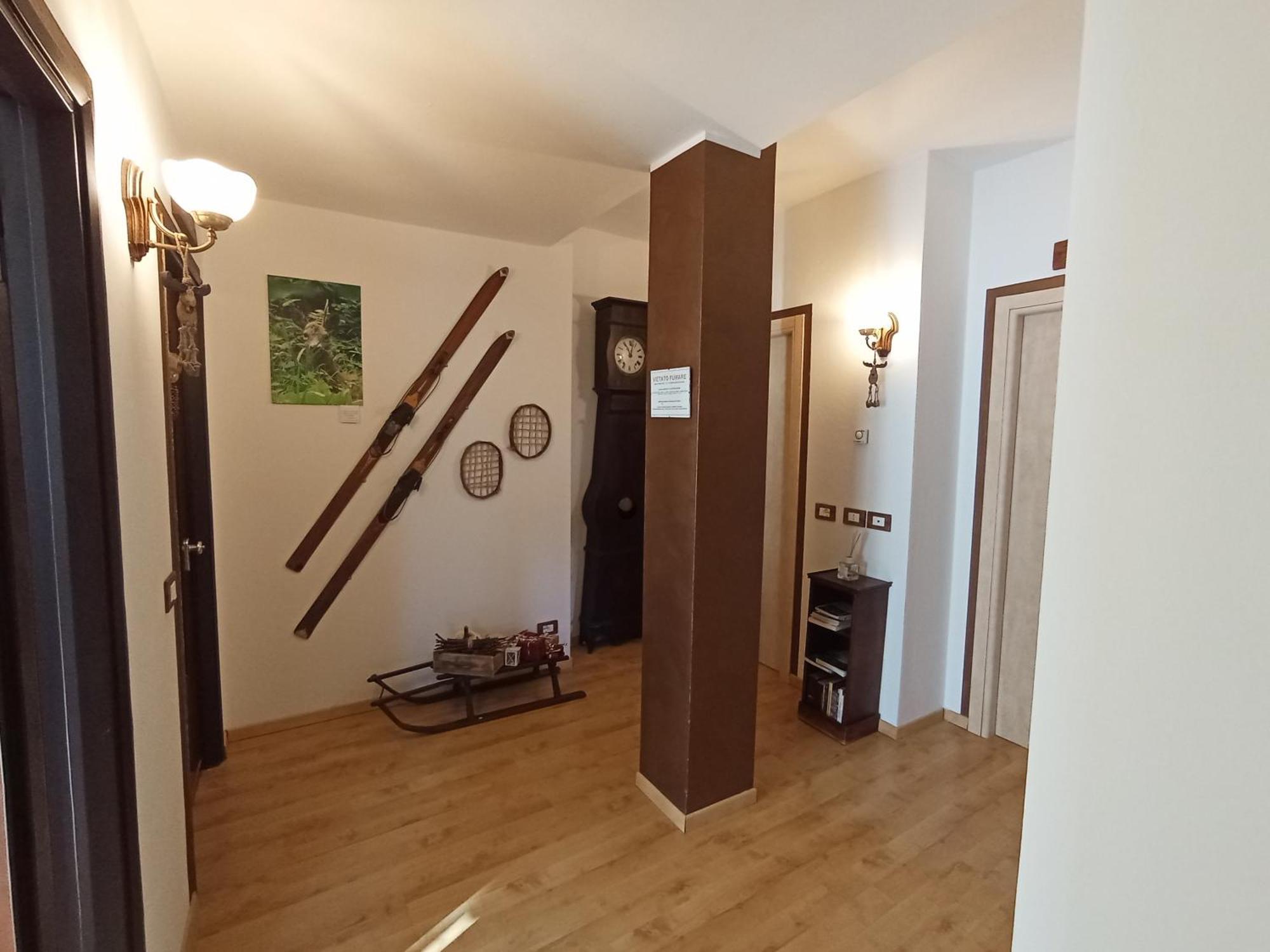 La Rocca Bianca Bed & Breakfast Demonte Bagian luar foto